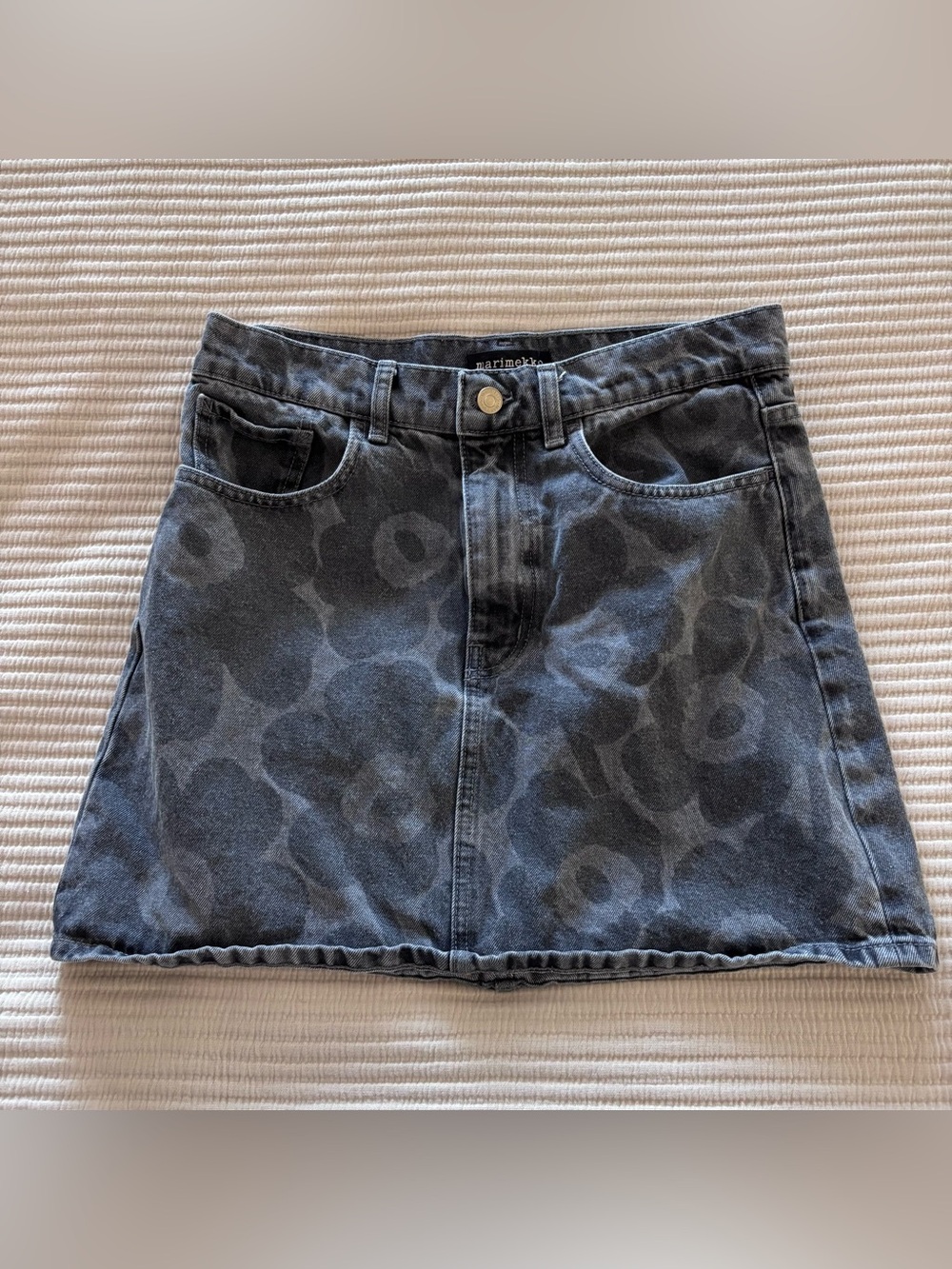 Marimekko Maridenim Black Floral Denim A-Line Skirt size 4 EUC